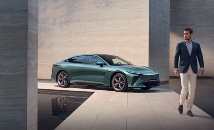 Nowy luksus zaczyna się od rozmowy. Byliśmy w showroomie EXLANTIX w Warszawie