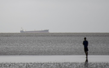 Do Birmy przypłynął "statek widmo"