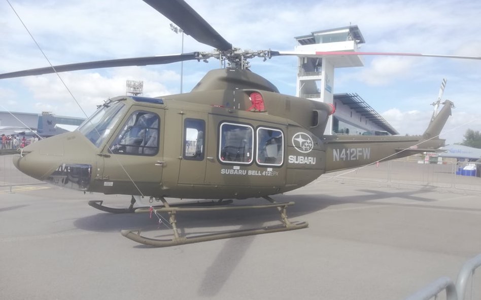 Śmigłowiec wielozadaniowy Subaru/Bell 412EX na salonie lotniczym Singapore Airshow 2020. Fot./Krzysz