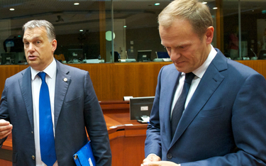 Donald Tusk apeluje o przemyślenie sprawy przynależności Fideszu, ugrupowania Viktora Orbána (z lewe