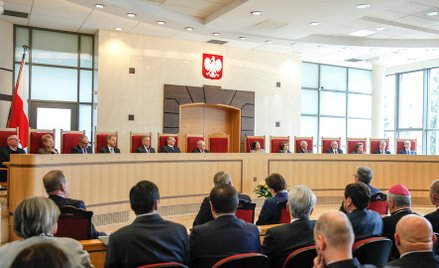 Sędziowie mogą podważać ustawy