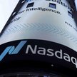 Akcje producentów układów scalonych i pamięci wpędziły Nasdaq w korektę