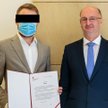Edgar K. (na zdjęciu z Piotrem Wawrzykiem) w aferze wizowej pełnił funkcję „pośrednika"
