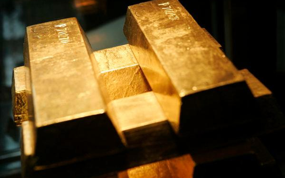 Nomura zbadał preferencje inwestorów na 2012 roku. Ankietowani wybrali złoto jako ulubione aktywo