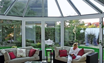 Ogród zimowy to nie tylko doskonałe miejsce do uprawy roślin egzotycznych. Jest też atrakcyjnym spos