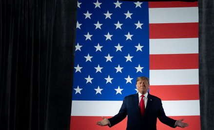 Trump: Sulejmani planował wysadzić w powietrze ambasady USA