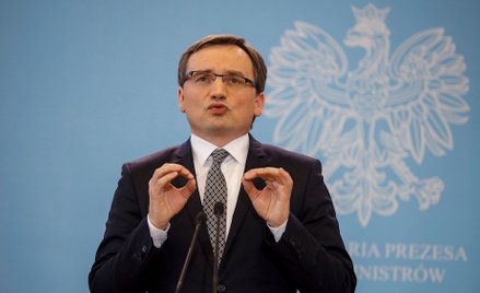 KRS o taksie adwokacko-radcowskiej przy sprawach z ZUS