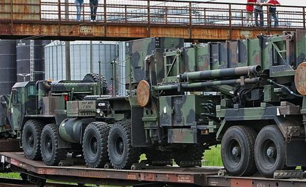 Bateria rakiet Patriot (na zdjęciu wyrzutnie) przyjechała do Morąga w 37 wagonach