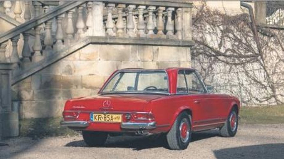 Druga generacja znana jako Pagoda nie jest może tak zachwycająca stylistycznie, ale to ona wyznaczył