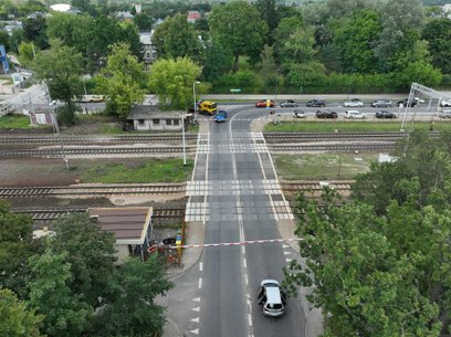 Koniec korków w Rembertowie? Budowa tunelu pod torami rusza