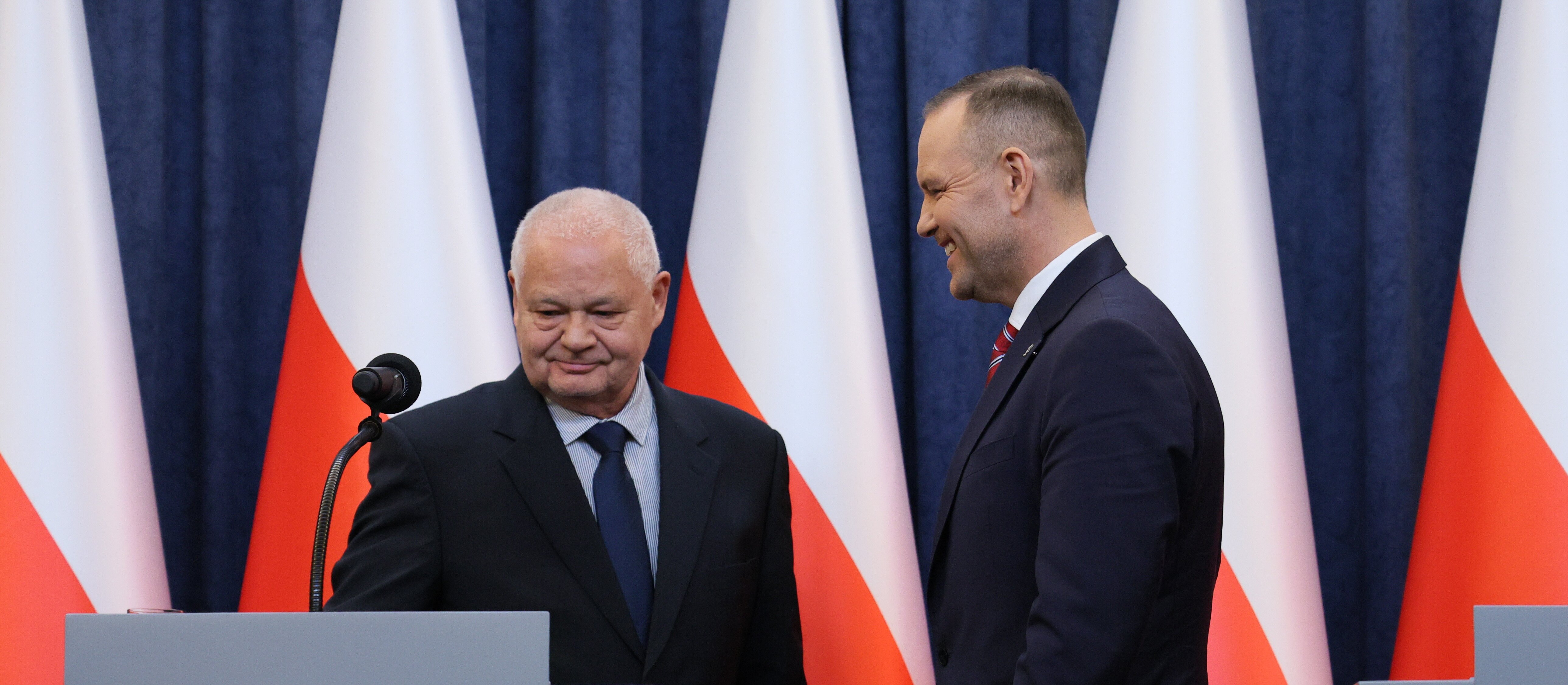 Polski SAFE 0 proc. Prezydent i szef smerfobanku mają alternatywę dla unijnego SAFE