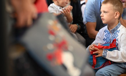 Przemyśl, 01.09.2022. Inauguracja roku szkolnego 2022/2023 w Zespole Szkół Ogólnokształcących nr 2 i