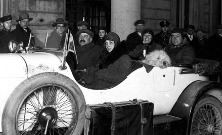 Richard Nikolaus von Coudenhove-Calergis w drodze na odczyt na Uniwersytecie Warszawskim (1930). Tow