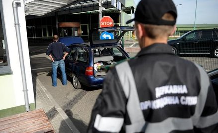 Siedem razy więcej turystów na granicy z Białorusią