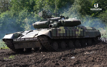 Pancerne Łabędy naprawią czołgi Ukrainie