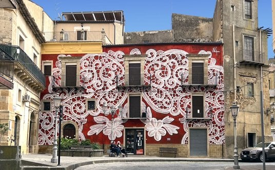 Mural Nespoon w miejscowości Mirabella Imbaccari na Sycylii.