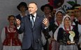 Karol Nawrocki przemawia podczas Dożynek Prezydenckich