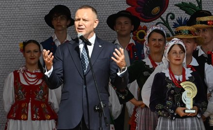 Karol Nawrocki przemawia podczas Dożynek Prezydenckich