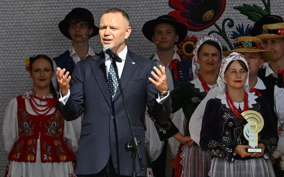 Karol Nawrocki przemawia podczas Dożynek Prezydenckich