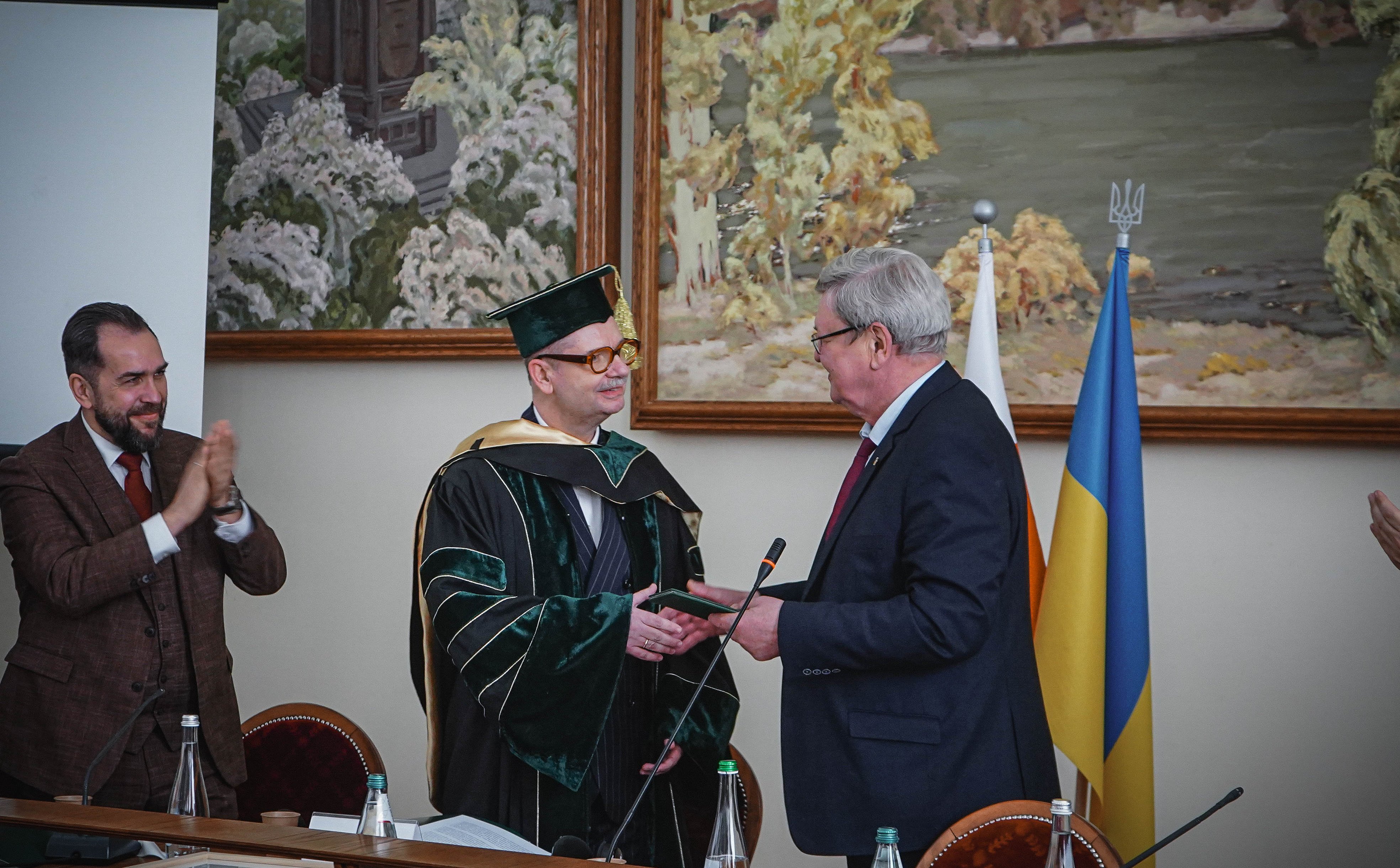 Lider na trudne czasy