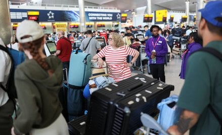 Awaria radaru w Wielkiej Brytanii. Loty opóźnione i odwołane