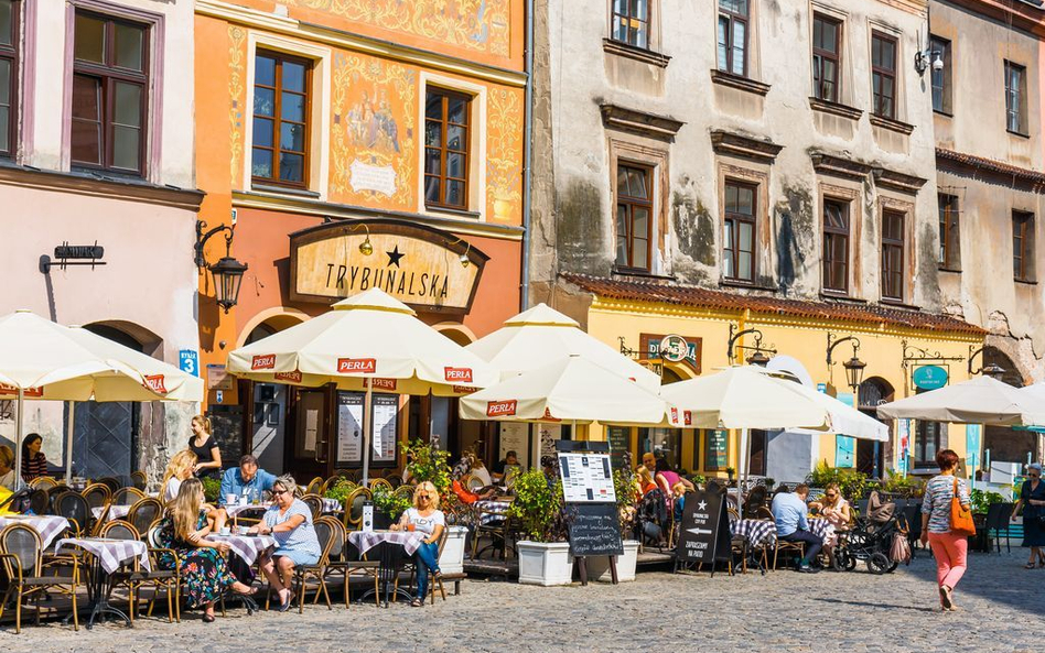 Miejski rynek nie jest z gumy