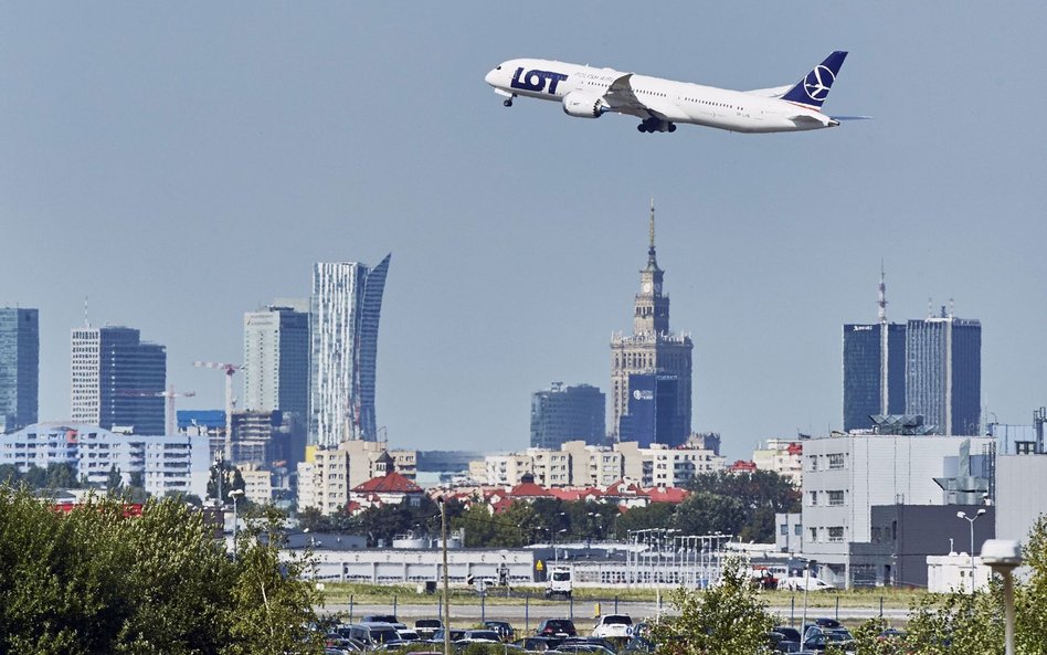 LOT rozwija siatkę. Trzy połączenia z Budapesztu