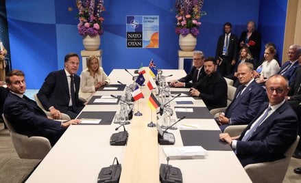 Prezydent Francji Emmanuel Macron, Sekretarz Generalny NATO Mark Rutte, Premier Włoch Giorgia Meloni