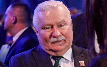 Lech Wałęsa: Hokus-pokus i pojawia się komunikat IPN