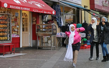 Bruksela, dzielnica Molenbeek. Już teraz ponad 40 procent mieszkańców to muzułmanie