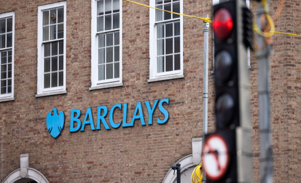Brytyjski bank Barclays rozważa możliwość przeniesienia z Dublina do Paryża swej europejskiej centra