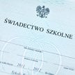 Uwaga na świadectwa. MEN przypomina szkołom zasady: nieaktualne druki do wymiany