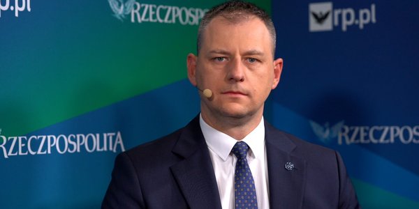 Lotniska się rozwijają pomimo prawa zamówień publicznych