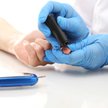 Badanie poziomu glukozy to przykry obowiązek dla ponad 3 mln Polaków. Wciąż wiąże się z nieprzyjemną