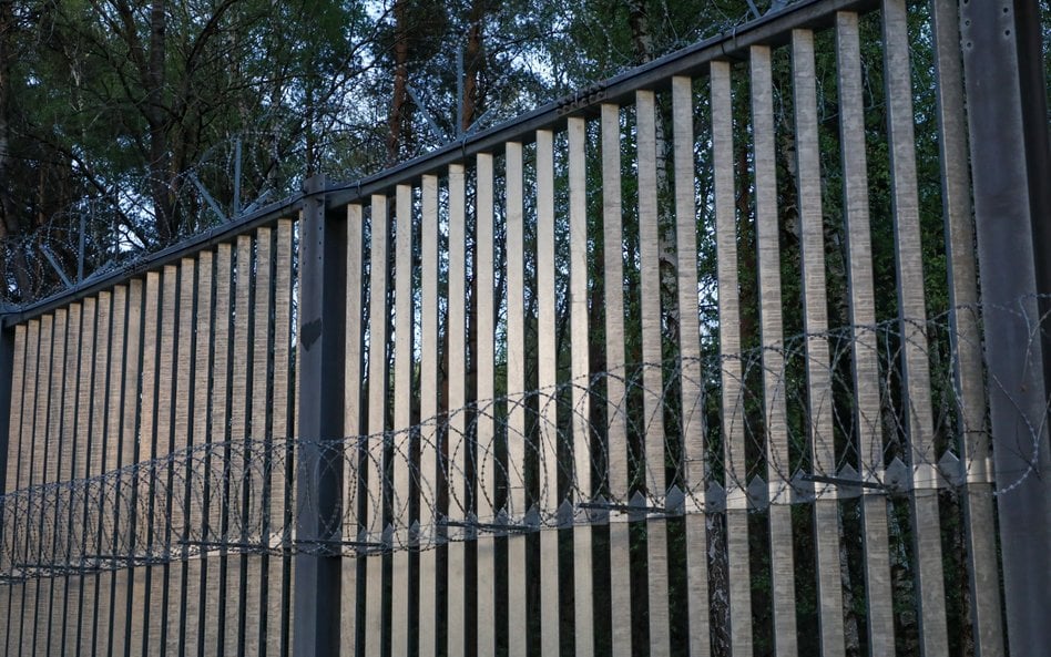 Podczas kontroli busa przemieszczającego się od granicy z Białorusią funkcjonariusze znaleźli podrob
