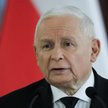 Prezes PiS Jarosław Kaczyński podczas konferencji prasowej w Sejmie na temat rządowego dokumentu okr