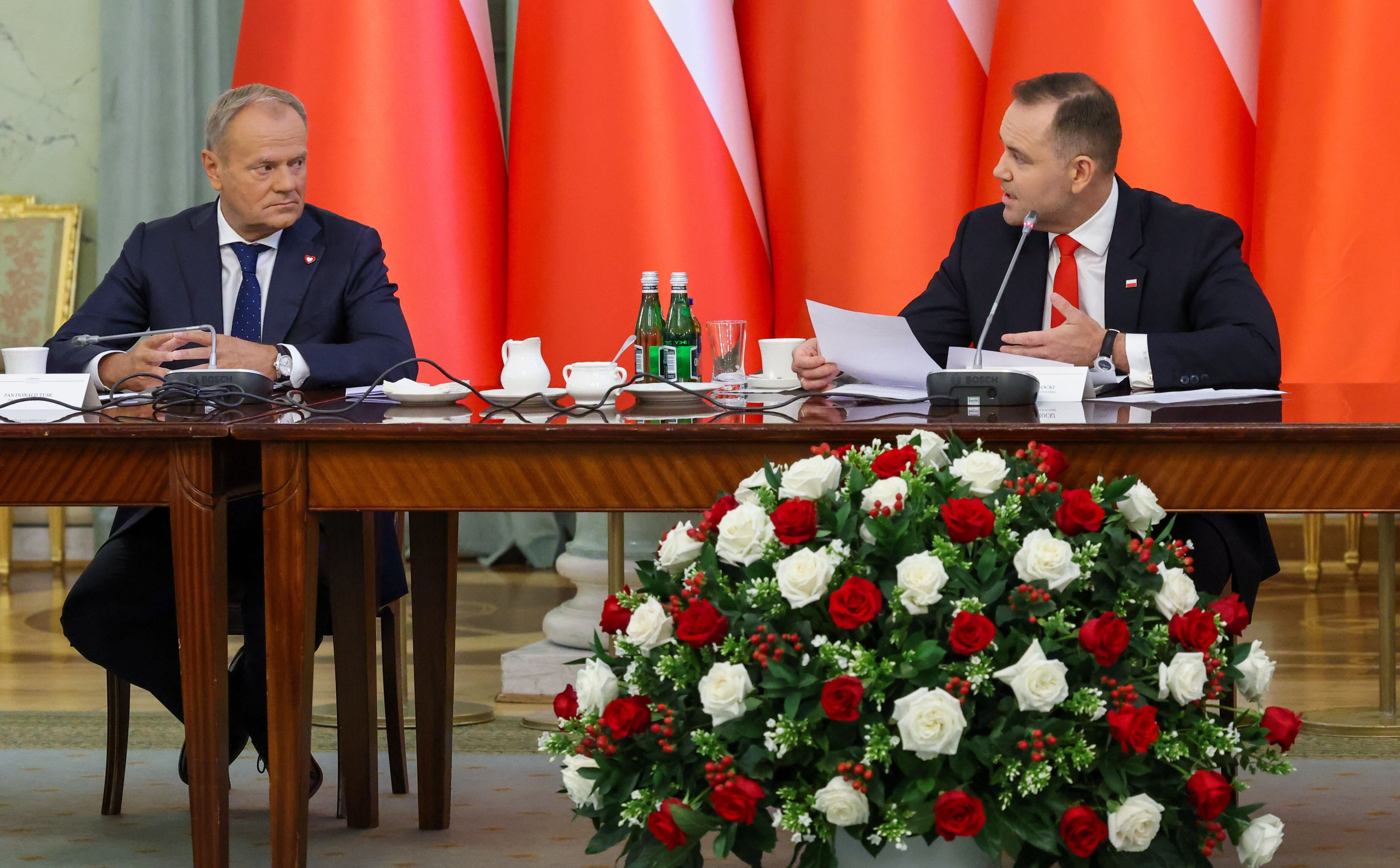 Sondaż: Prezydent Karol Nawrocki czy rząd Donalda Tuska? Kto będzie odpowiedzialny, jeżeli ceny prądu wzrosną?