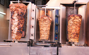 Słowenia zatrzymała półtorej tony polskiego mięsa na kebaby