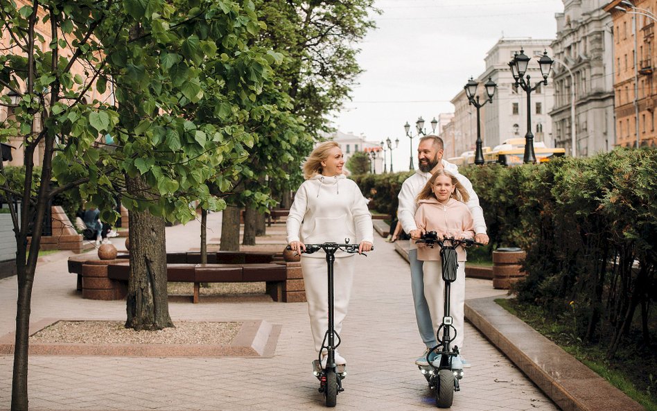 Majówka na e-hulajnodze w UE. "Rozkład jazdy" w różnych krajach