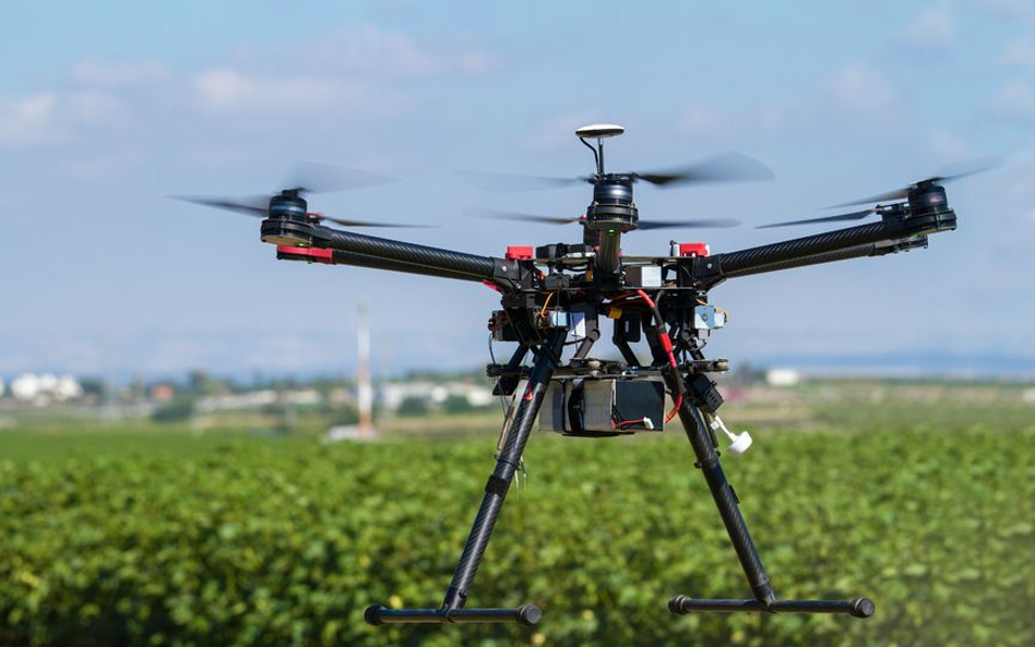 Użytkowanie dronów będą regulowały unijne przepisy