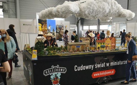 Dolny Śląsk przywiózł wielką makietę kolejki