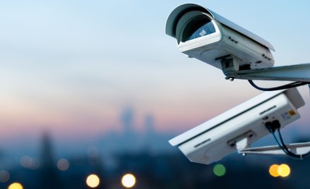 Państwo w państwie. Zainstalował monitoring i donosi na sąsiadów