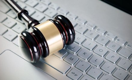 Lex i Legalis - Ministerstwo Sprawiedliwości pyta Urząd Zamówień Publicznych