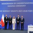 Minister funduszy i polityki regionalnej Katarzyna Pełczyńska-Nałęcz, następca tronu Norwegii, książ