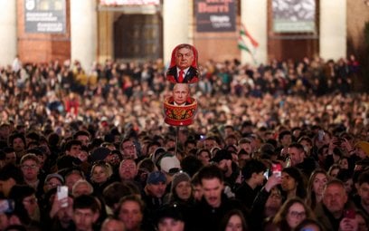 Protest przeciwko bliskim relacjom Viktora Orbána z Władimirem Putinem
