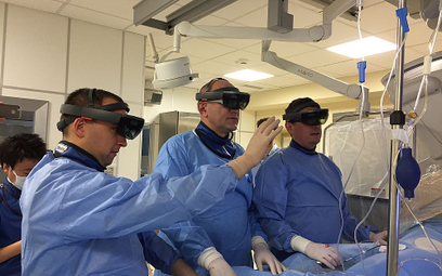 Gogle HoloLens w kardiologii i onkologii