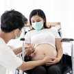 Koronawirus: Ministerstwo Zdrowia potwierdza zawieszenie porodów rodzinnych