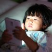Chiny ograniczają dzieciom korzystanie ze smartfonów i internetu w nocy