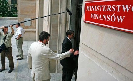 Na podwyżkę kwoty wolnej od podatku i obniżenie wieku emerytalnego jeszcze poczekamy