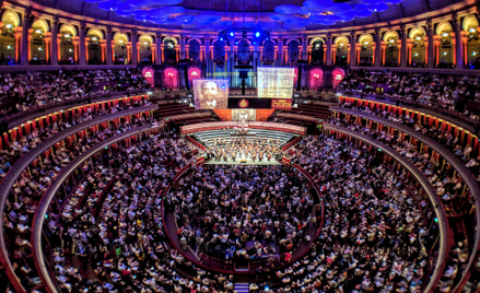 Royal Albert Hall podczas koncertu w ramach BBC Proms w 2017 roku.